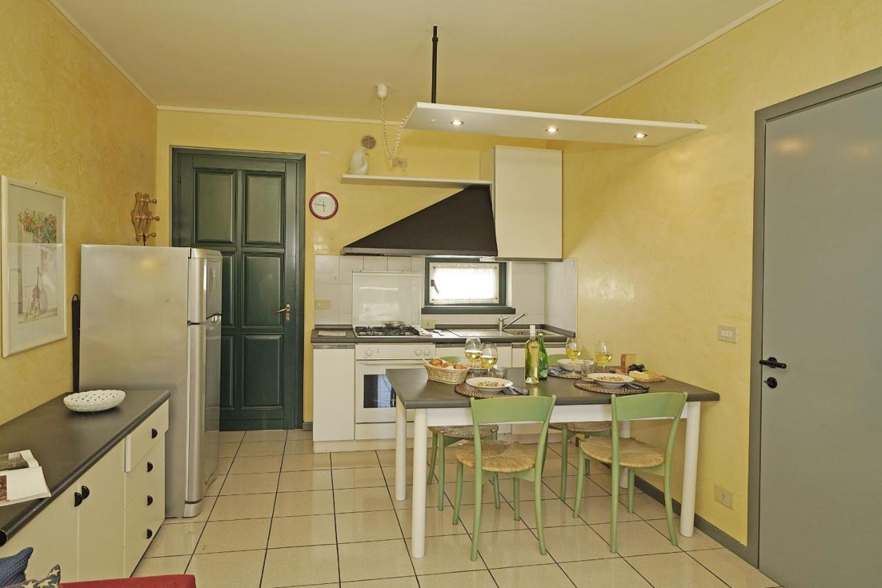 Apartamento Il Porticciolo P1-12 By Wonderful Italy Sirmione Exterior foto